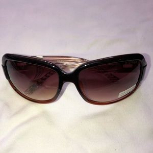 Tommy Hilfiger sunglasses